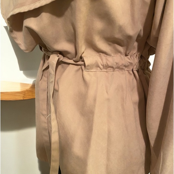 Lightweight Light Pink Jacket - Picture 6 of 10